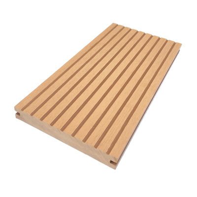 Sàn gỗ ngoài trời WPC chịu được thời tiết chất lượng cao