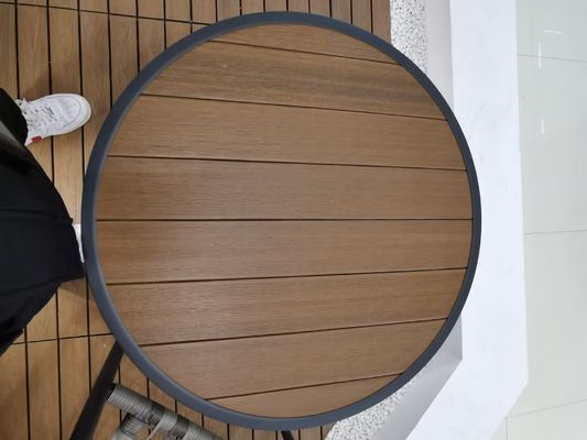 Xác định lại cuộc sống ngoài trời: Ghế & Bàn cao cấp WPC Garden