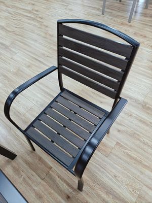 Xác định lại cuộc sống ngoài trời: Ghế & Bàn cao cấp WPC Garden