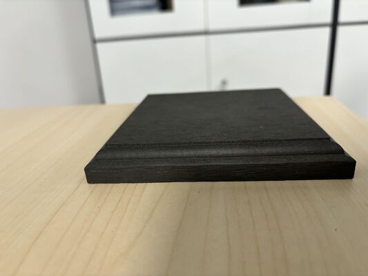 Ban công WPC Chống nước ngoài trời Lớp phủ cuối sàn WPC Composite Deck End Tấm ốp chân tường Tấm sàn WPC End