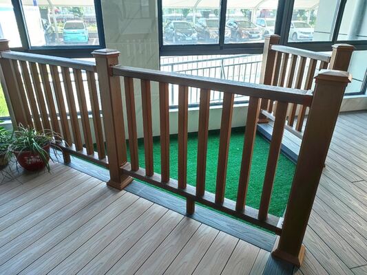 Khung nhôm WPC Hàng rào kiểu đá phiến An ninh gia đình ngoài trời